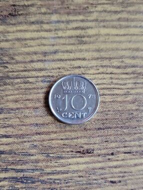 1978 Netherlands 10 Cent Coin-Silver Tones